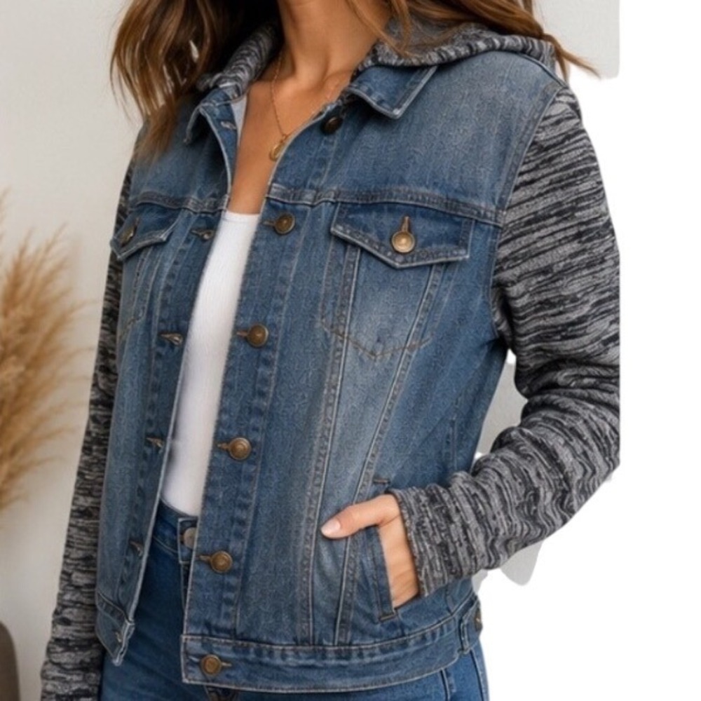 Bee & Ceci Los Angeles Womens Hooded Denim Jacket Blue‎ Grey Knit Sleeves Large